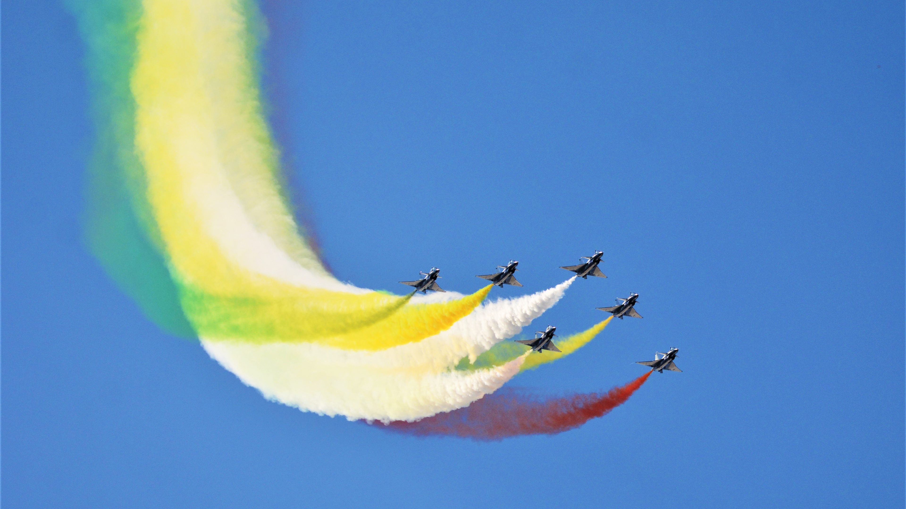 曼联因财务问题面临8000万英镑缺口，曼联财政