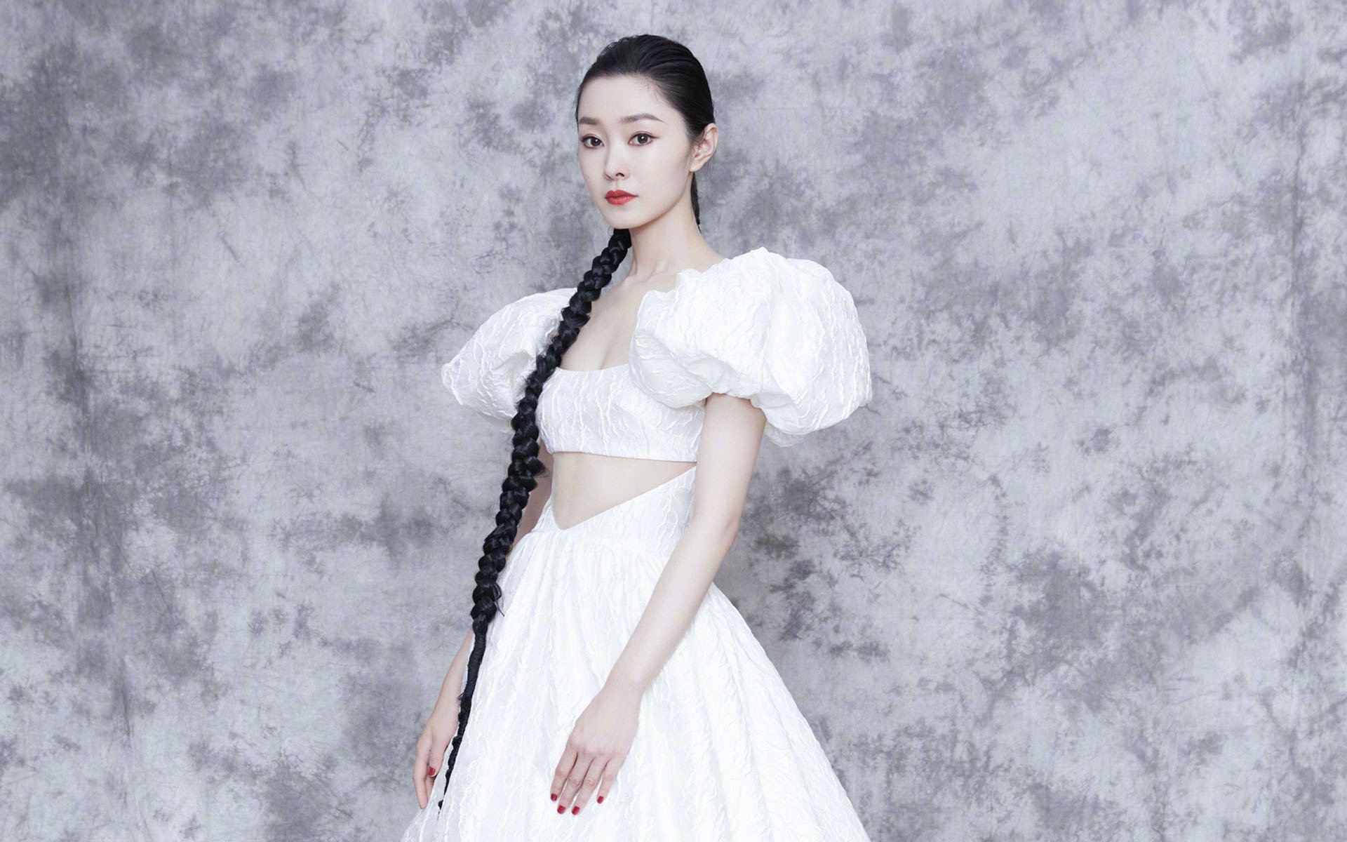 太阳队球员表现出色，展现团队实力，太阳队队员名单及薪资