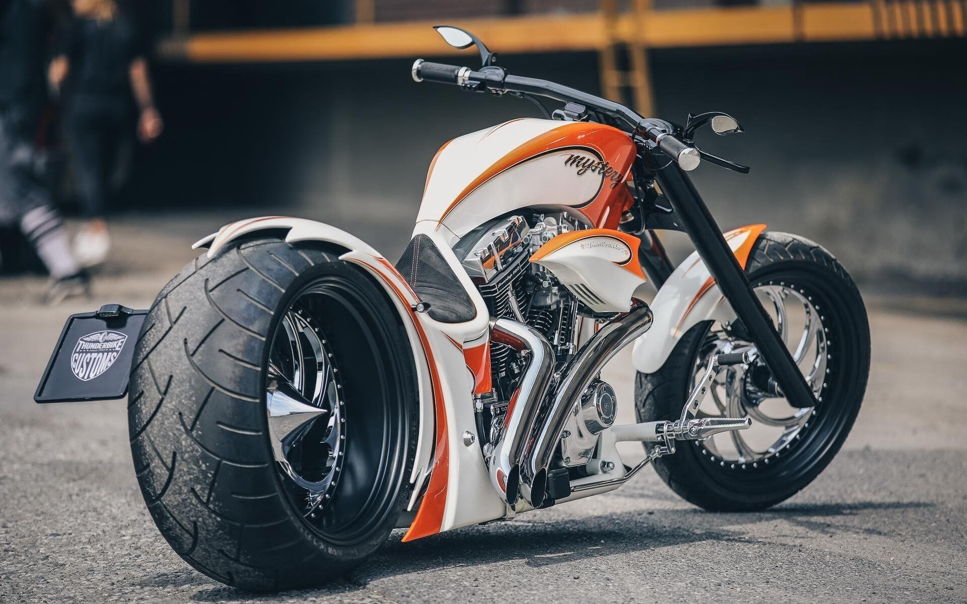 英超“关键战”：曼联对阵热刺，冠军大势暗流涌动