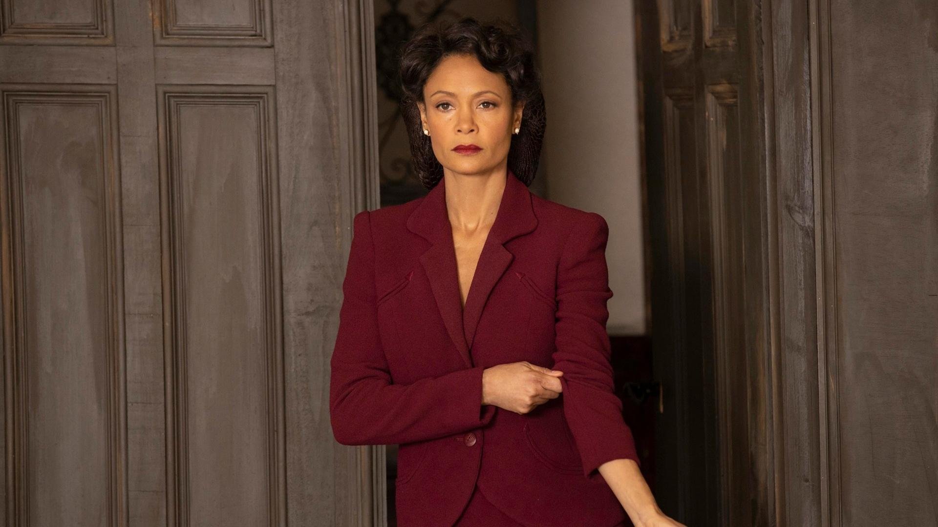 技术型中场角色正逐步替代传统“铁腰”