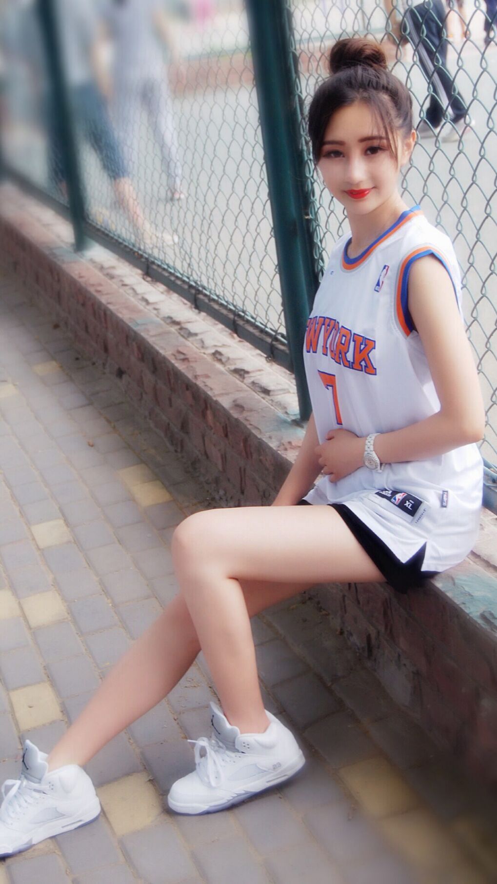 火箭队赛后怒斥裁判NBA季后赛，火箭队赛后怒斥裁判nba季后赛的是谁